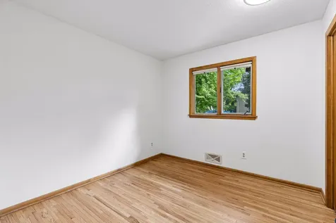3413 Ensign Avenue N New Hope MN 55427