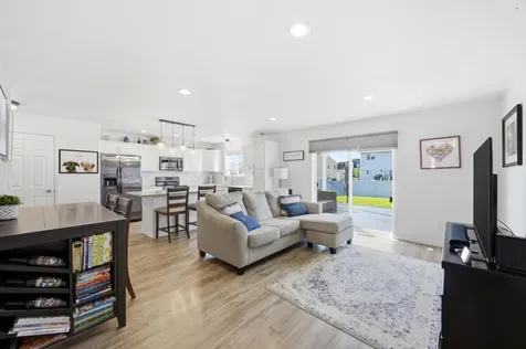 829 Cathy Drive W West Fargo ND 58078