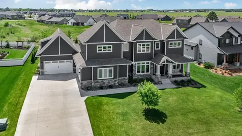 2027 Sandstone Loop N Sartell MN 56377