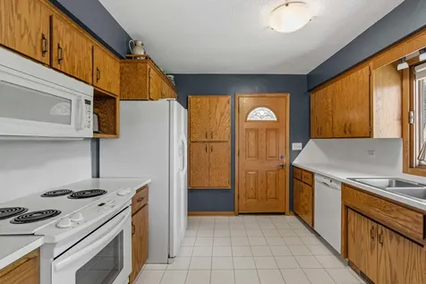 1870 7th Street NW New Brighton MN 55112