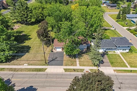 1870 7th Street NW New Brighton MN 55112