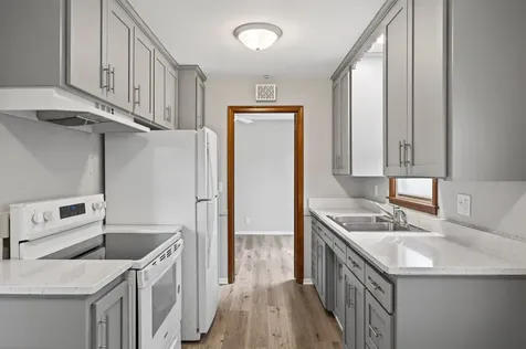11241 Norway Street NW Coon Rapids MN 55448