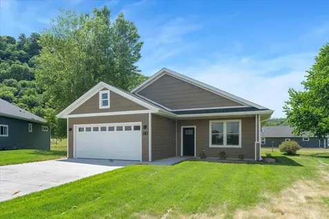 524 Cottonwood Circle Lake City MN 55041