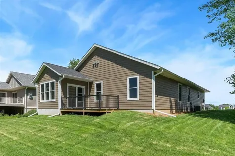 524 Cottonwood Circle Lake City MN 55041