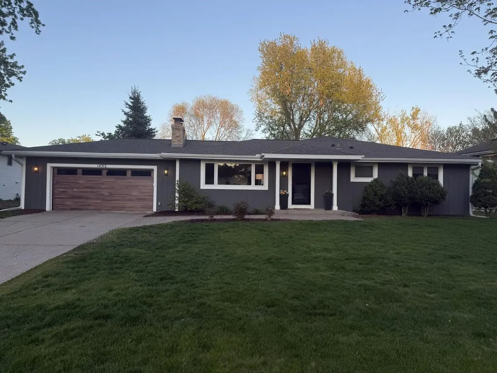 14712 Dory Court Apple Valley MN 55124