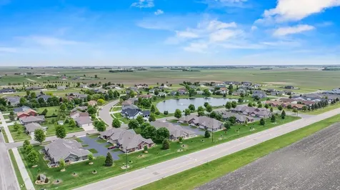 1626 Thunderbird Road Marshall MN 56258