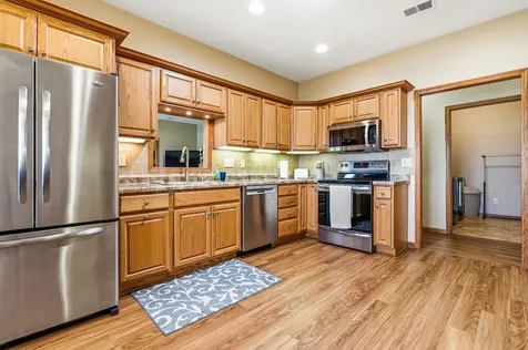 1626 Thunderbird Road Marshall MN 56258
