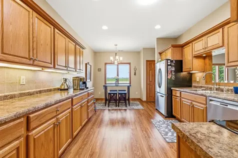 1626 Thunderbird Road Marshall MN 56258