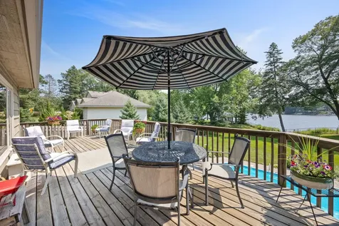 3542 Mississippi Drive NW Coon Rapids MN 55433