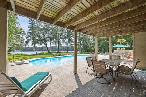 3542 Mississippi Drive NW Coon Rapids MN 55433