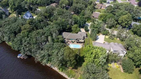 3542 Mississippi Drive NW Coon Rapids MN 55433