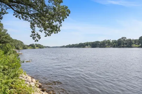 3542 Mississippi Drive NW Coon Rapids MN 55433