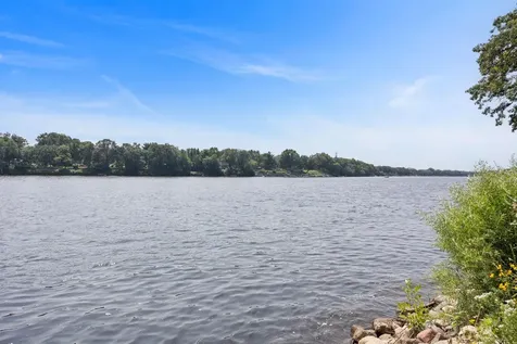 3542 Mississippi Drive NW Coon Rapids MN 55433