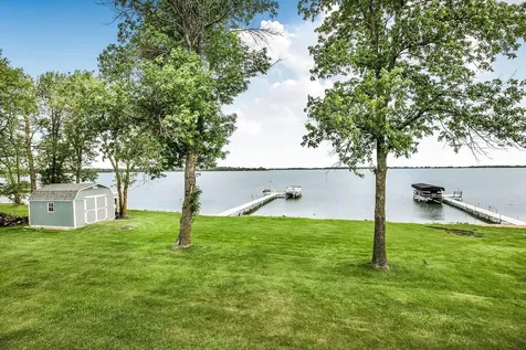 7998 147th Avenue SE Lake Lillian MN 56253