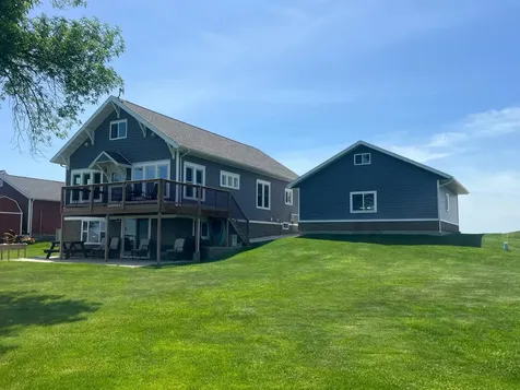 7998 147th Avenue SE Lake Lillian MN 56253