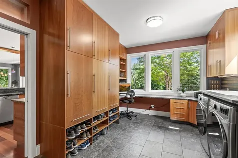 9200 Hearthstead Lane Eden Prairie MN 55347