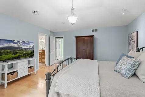 9200 Hearthstead Lane Eden Prairie MN 55347