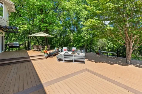 9200 Hearthstead Lane Eden Prairie MN 55347