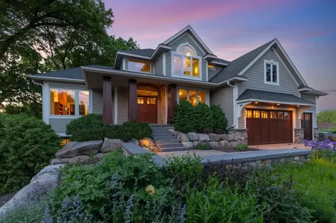9200 Hearthstead Lane Eden Prairie MN 55347
