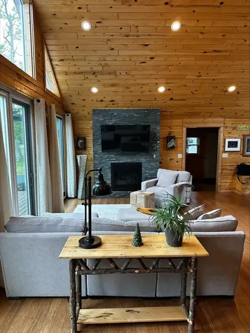 16582 329th Avenue Isle MN 56342