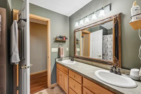 3244 140th Avenue NW Andover MN 55304