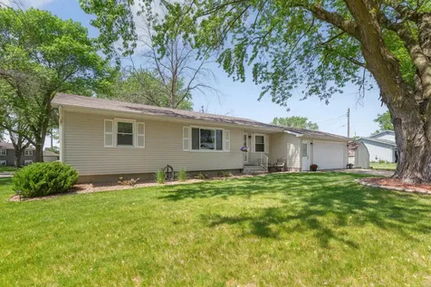 349 Woodland Drive Owatonna MN 55060