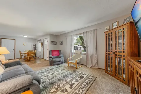 349 Woodland Drive Owatonna MN 55060