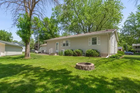 349 Woodland Drive Owatonna MN 55060