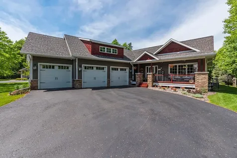 6064 Fairfax Road Baxter MN 56425