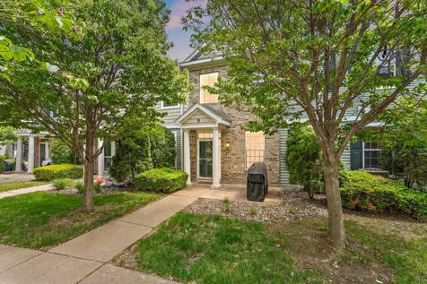 1610 Woodlynn Avenue Maplewood MN 55109