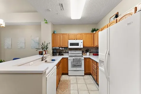 1610 Woodlynn Avenue Maplewood MN 55109