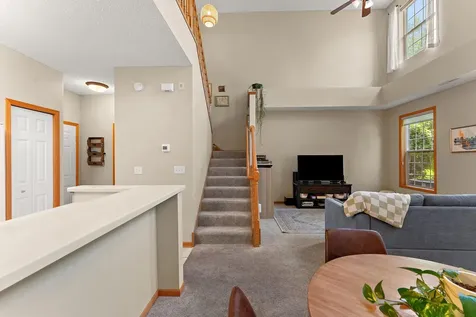 1610 Woodlynn Avenue Maplewood MN 55109