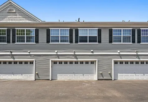 1610 Woodlynn Avenue Maplewood MN 55109
