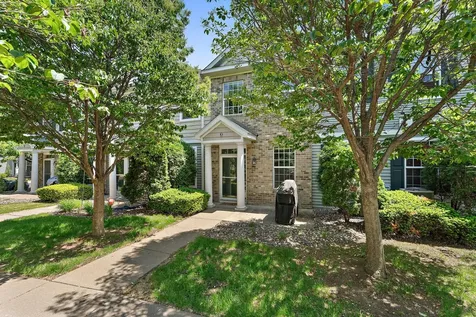 1610 Woodlynn Avenue Maplewood MN 55109