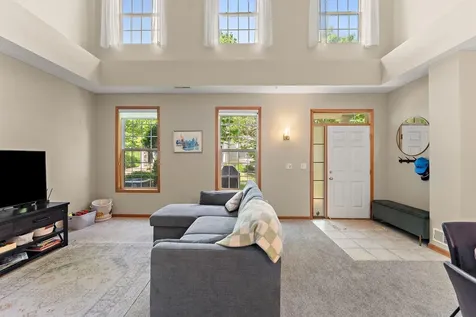1610 Woodlynn Avenue Maplewood MN 55109