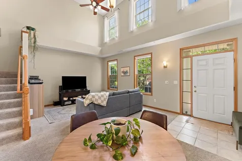 1610 Woodlynn Avenue Maplewood MN 55109