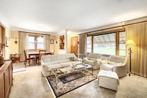 8725 5th Avenue S Bloomington MN 55420