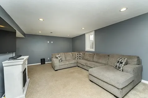 424 31st Street NW Rochester MN 55901