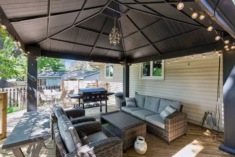 11304 19th Avenue S Burnsville MN 55337