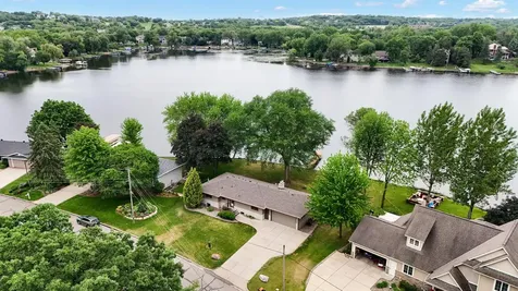 1303 Crystal Lake Road E Burnsville MN 55306