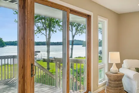 1303 Crystal Lake Road E Burnsville MN 55306