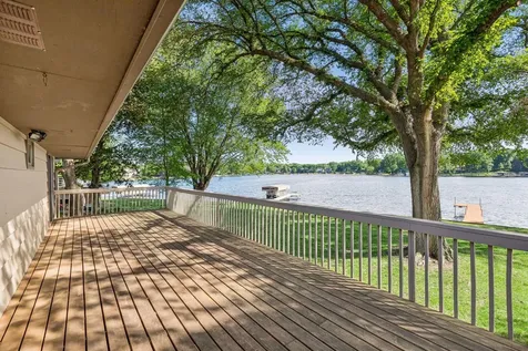 1303 Crystal Lake Road E Burnsville MN 55306