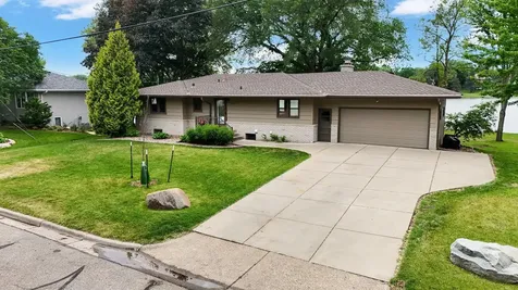 1303 Crystal Lake Road E Burnsville MN 55306