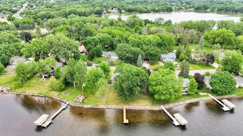 1303 Crystal Lake Road E Burnsville MN 55306