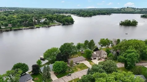 1303 Crystal Lake Road E Burnsville MN 55306