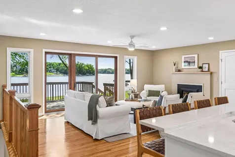 1303 Crystal Lake Road E Burnsville MN 55306
