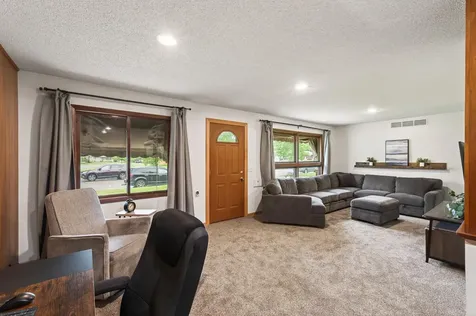6102 Hampshire Avenue N Crystal MN 55428