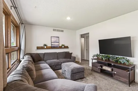 6102 Hampshire Avenue N Crystal MN 55428
