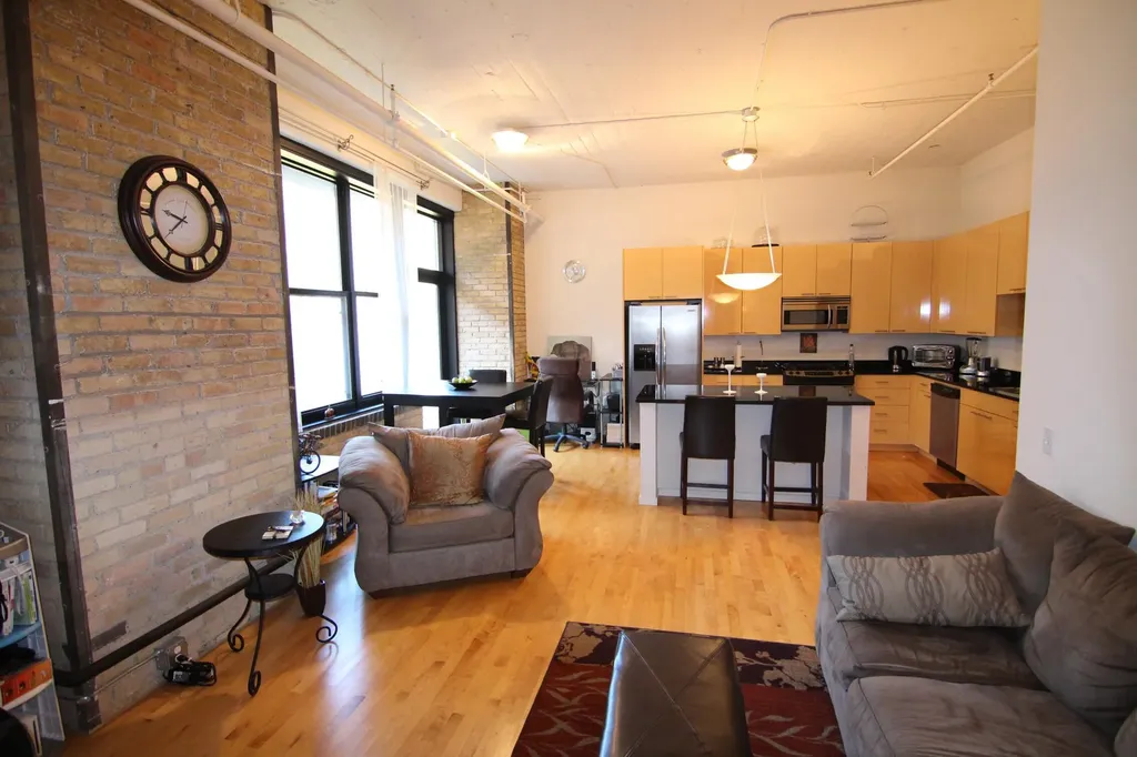 290 Market Street Minneapolis MN 55405