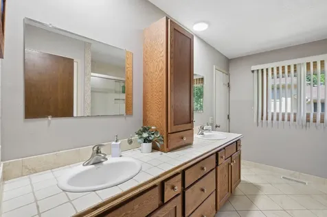 3203 Red Oak Circle S Burnsville MN 55337